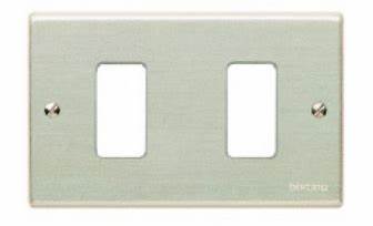 TAPA MAGIC ANOD 2P 503/2X (L) 97300202 Bticino